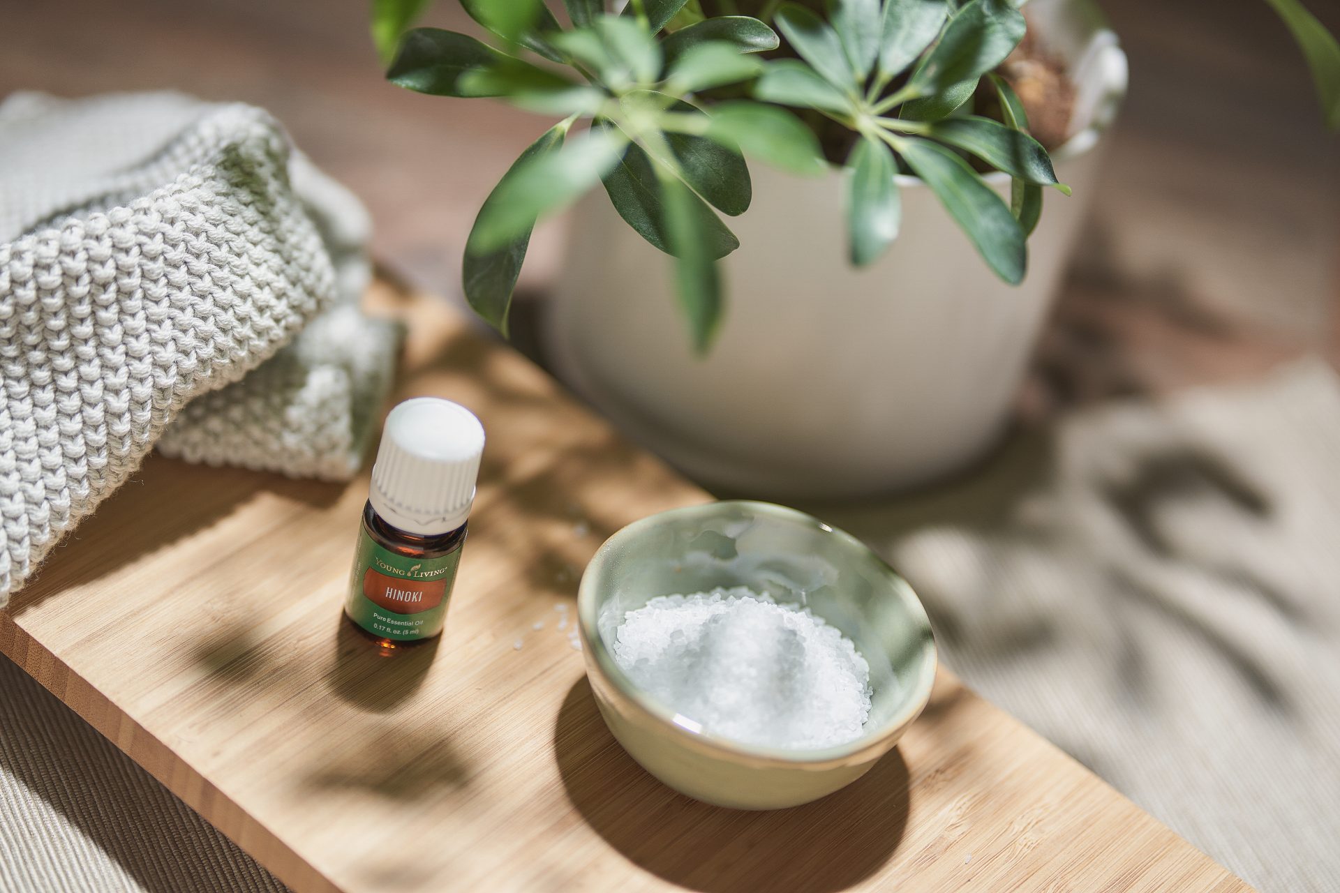 Hinoki Essential Oil - Young Living Essential Oils 